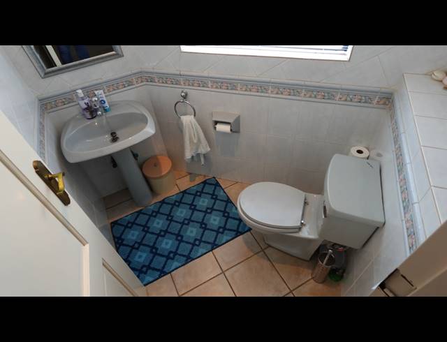 5 BEDROOM FREEHOLD FOR SALE IN SILVER LAKES GOLF ESTATE